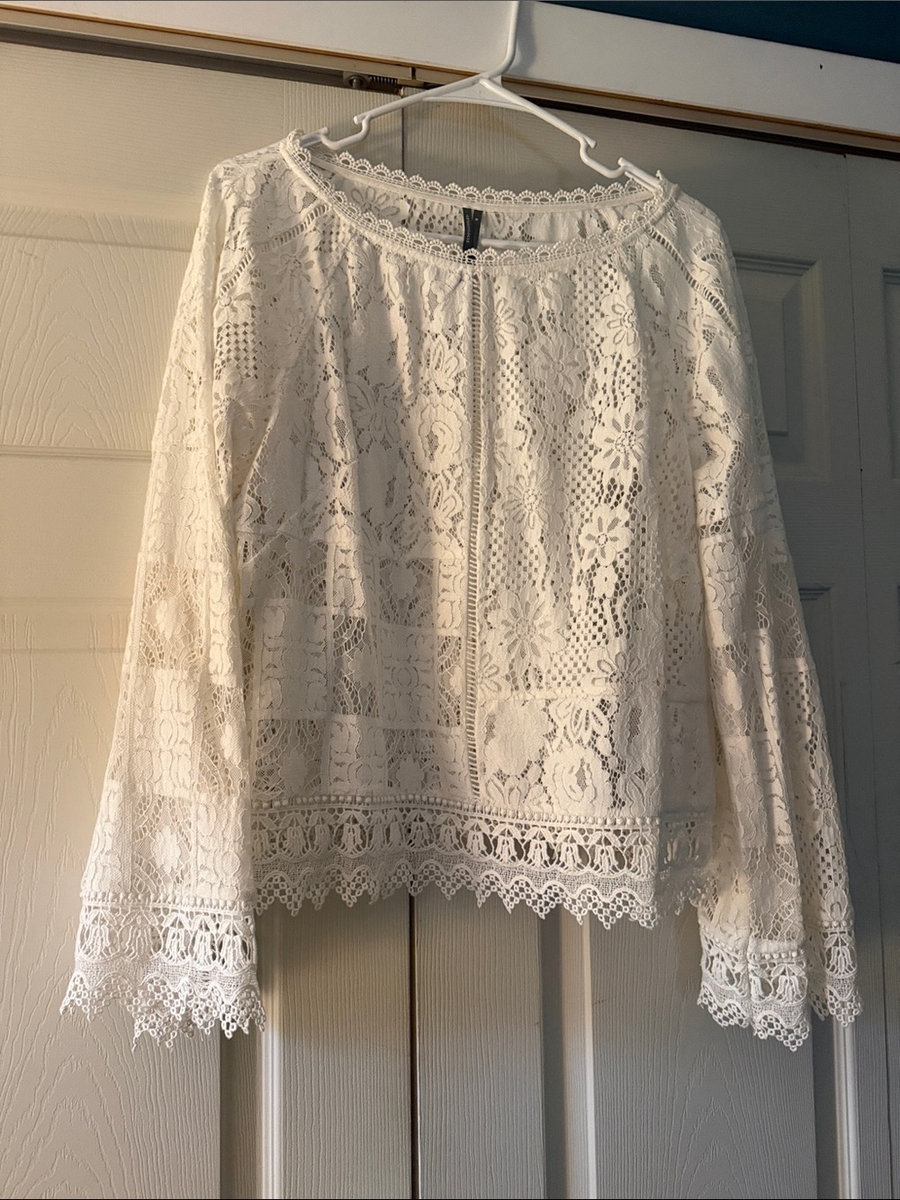 Anthropologie Ivory Lace Peasant Blouse
